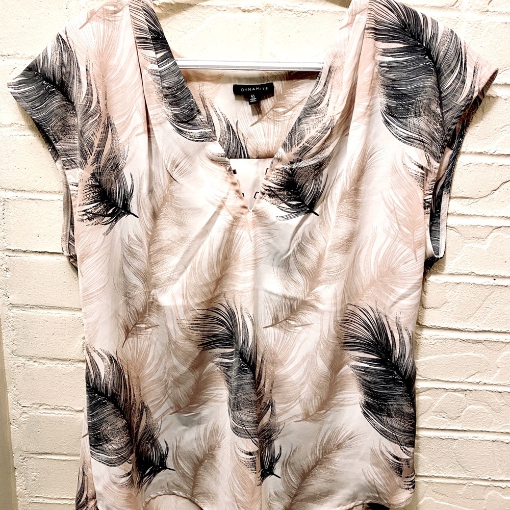 Dynamite Blouse
